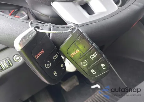 2013 Dodge Charger R/T из США, поврежденный, VIN 2C3CDXDT6DH538982